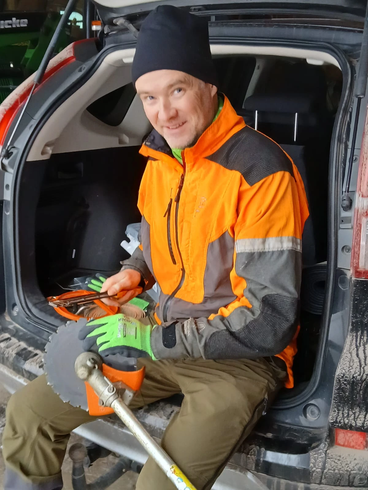 Metsäpalvelu Juntu Oy toiminnassa